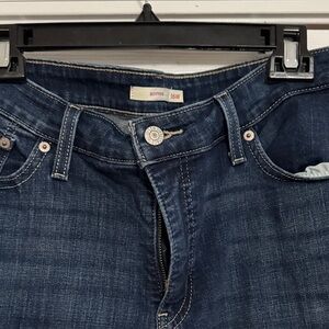 Levi's Women's Dark Blue Ankle Jeans